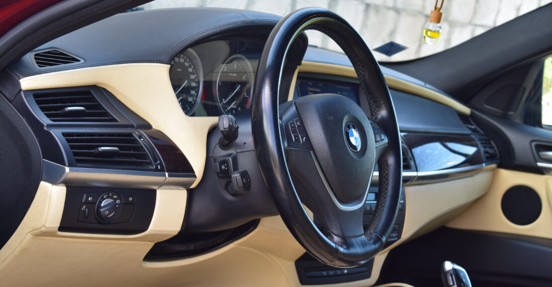 <b>BMW X6 facelift 2011.G, 3.0D 180Kw, BEZ PIRMĀS IEMAKSAS</b>