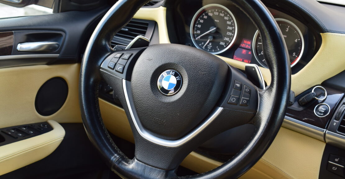 <b>BMW X6 facelift 2011.G, 3.0D 180Kw, BEZ PIRMĀS IEMAKSAS</b>