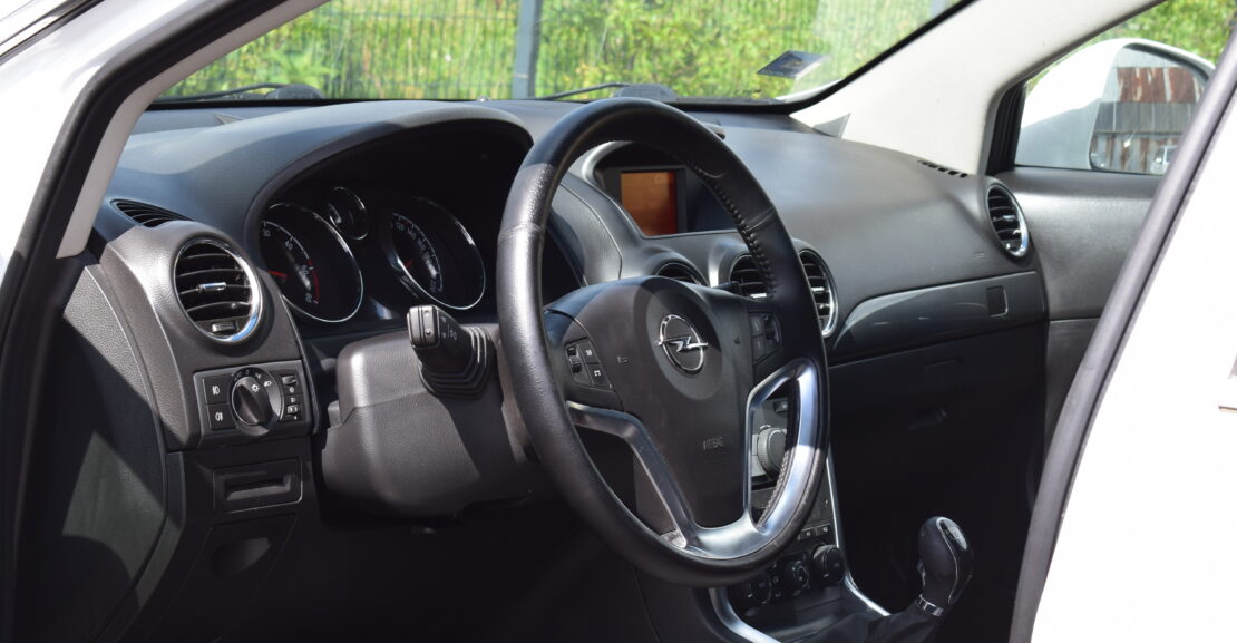 <b>Opel Antara 4×4, Facelift, 2.2D 120kw, 2014.G, AR 0% PIRMO IEMAKSU</b>