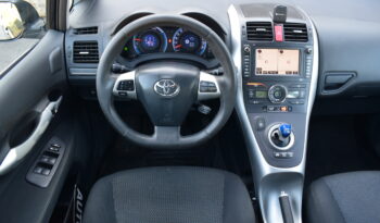 Toyota Auris facelift  1.8H 2011.g Bez Pirmās iemaksas full