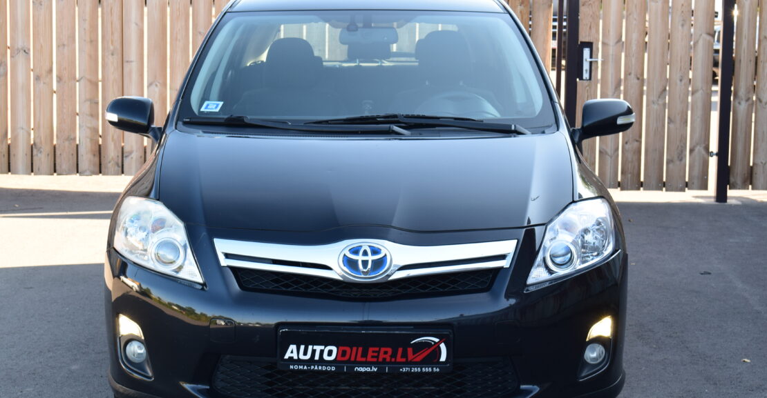 <b>Toyota Auris facelift  1.8H 2011.g Bez Pirmās iemaksas</b>