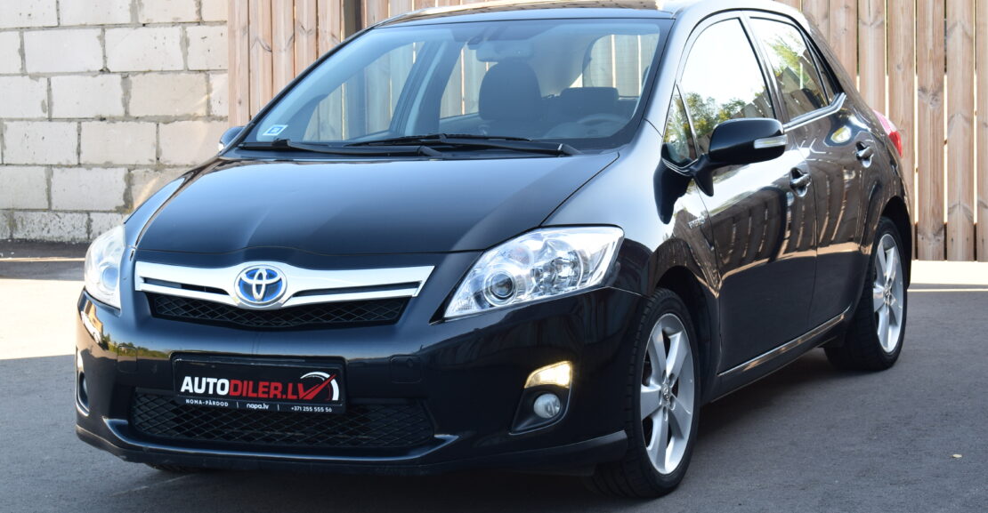 <b>Toyota Auris facelift  1.8H 2011.g Bez Pirmās iemaksas</b>