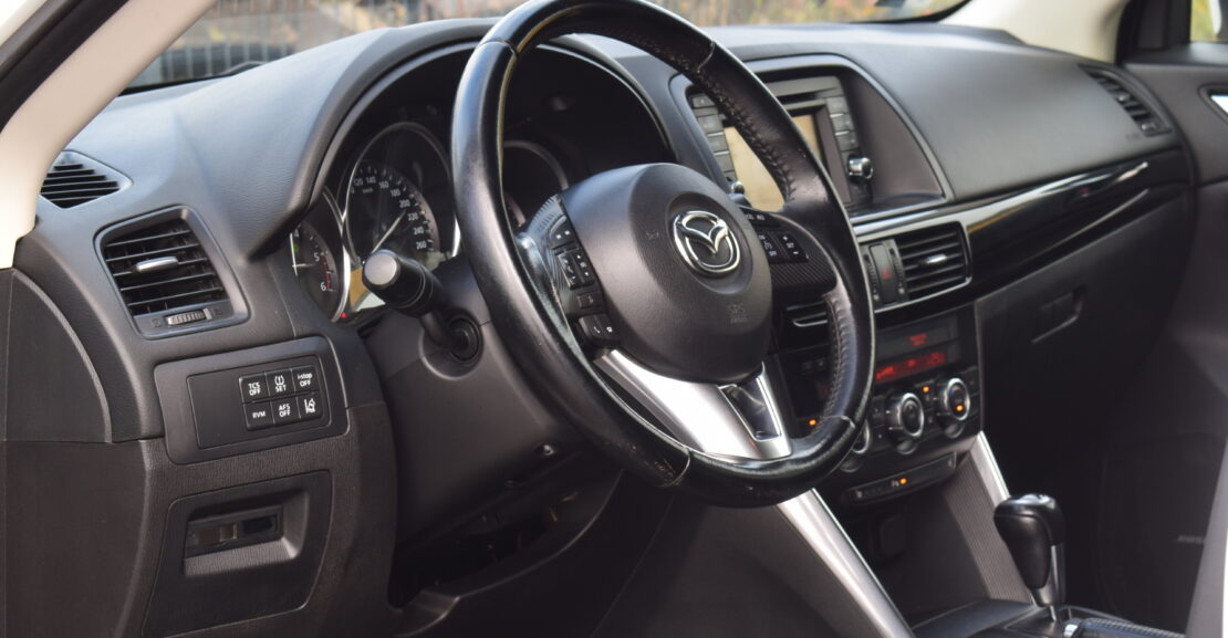 <b>Mazda CX-5 2.2D 129kw, 2013.G Ar Jaunu Teh.Apskati</b>