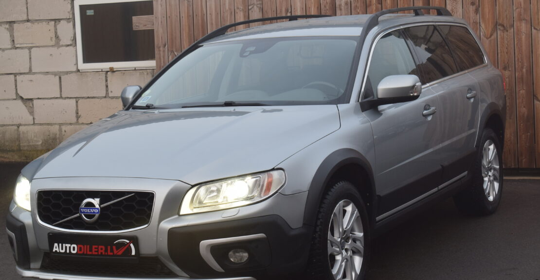 <b>Volvo XC70 2016.g D5 2.4D 162Kw. Nobraukuma Latvijā</b>