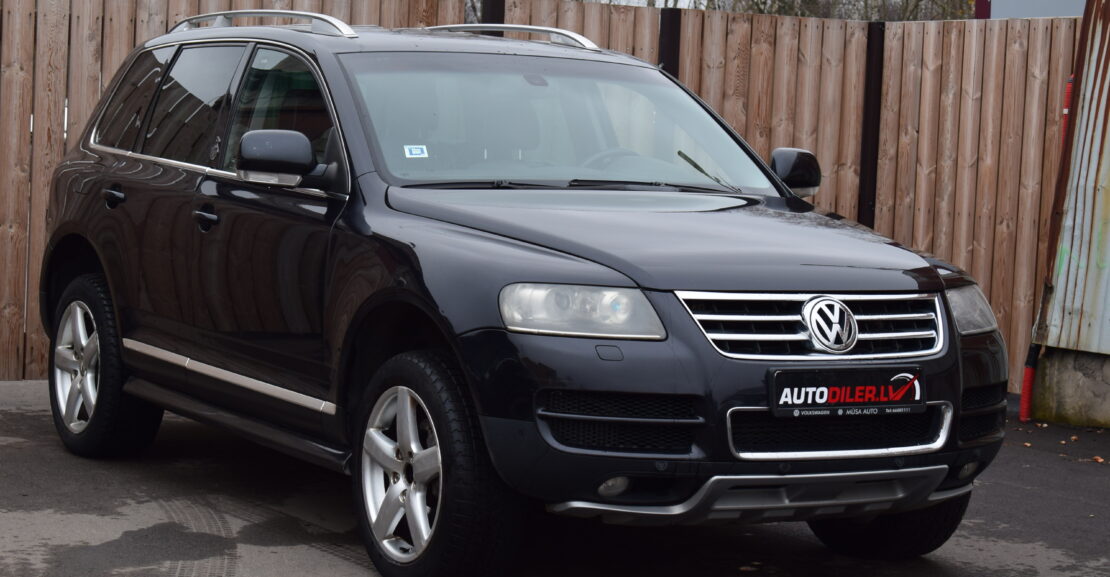 <b>VW Touareg 3.0D 165Kw Motors 2006.G. AR 0% PIRMO IEMAKSU</b>