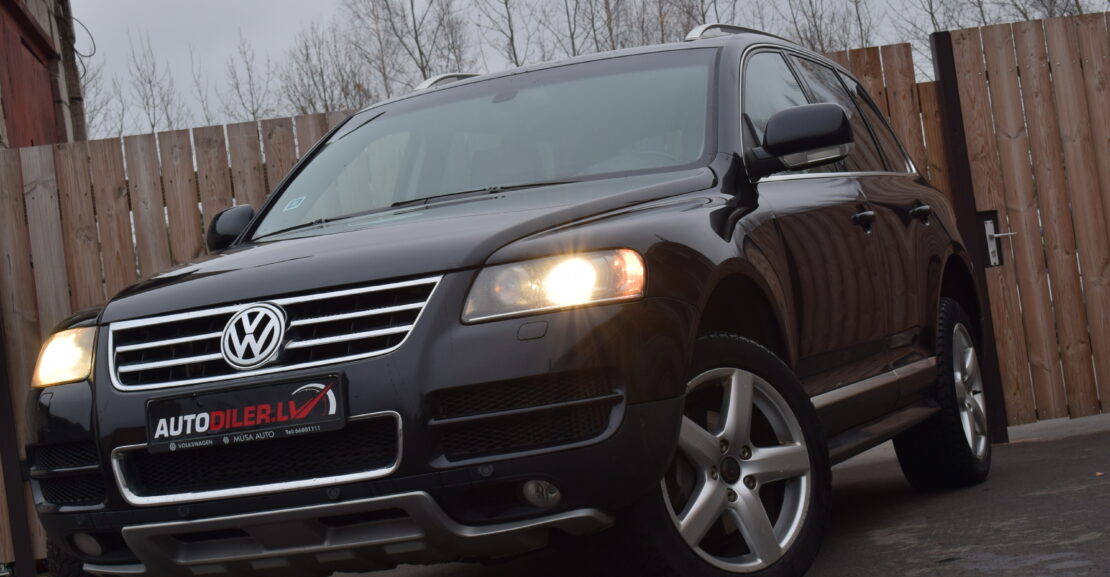 <b>VW Touareg 3.0D 165Kw Motors 2006.G. AR 0% PIRMO IEMAKSU</b>