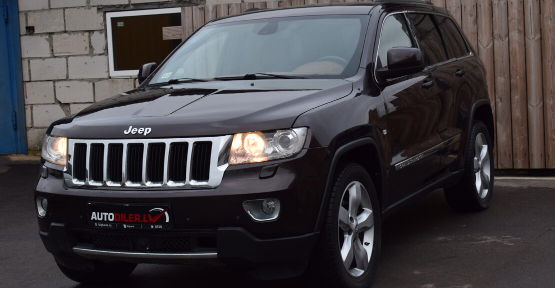 <b>Jeep Grand Cherokee 3.0D 177Kw 2012.G, OVERLAND KOMPLEKTĀCIJA, AR 0% PIRMO IEMAKSU</b>