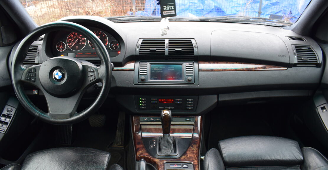 <b>BMW X5 2003.G. 3.0 Benzīns/Gāze, Bez Pirmās iemaksas</b>