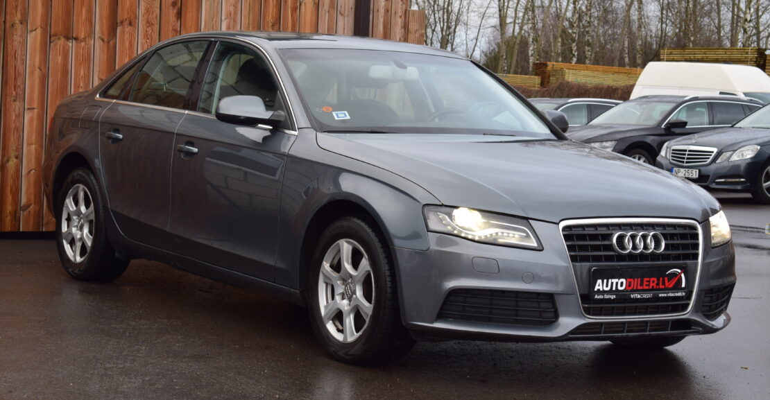 <b>Audi A4 B8 2.0D 2012.G. Sedans,  Ar Jaunu Teh.Apskati</b>