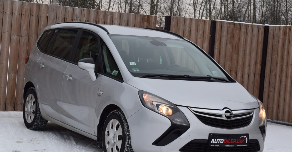 <b>Opel Zafira Tourer 1.4i benzīns 7-sēdvietas. 2012.g Bez Pirmas iemaksas</b>