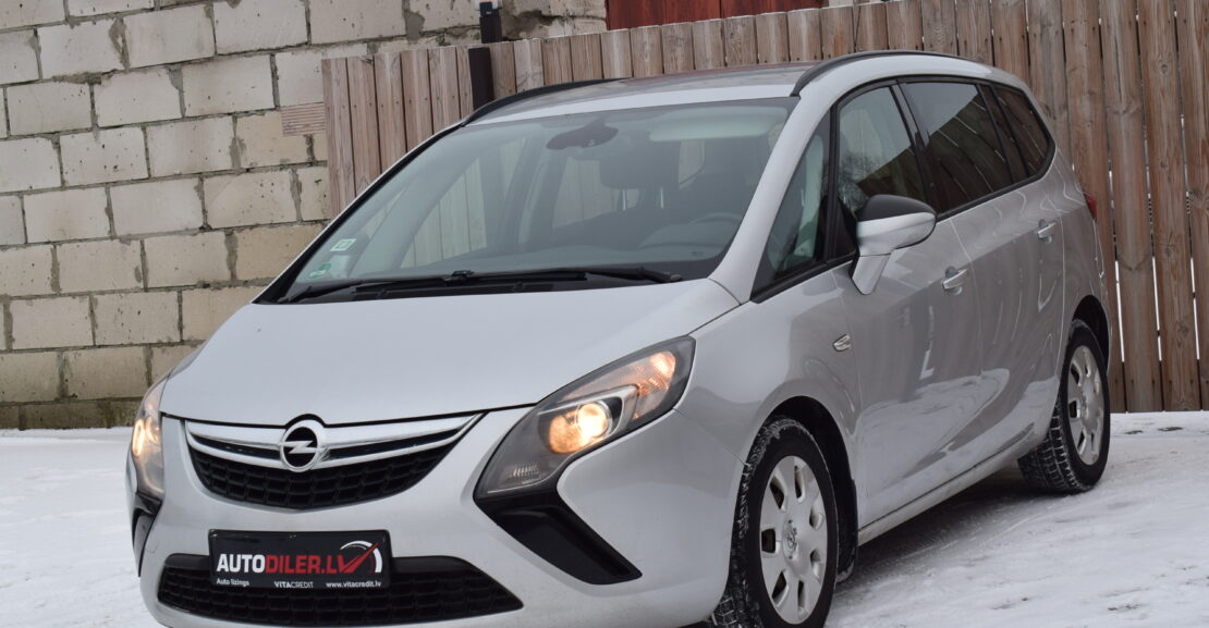 <b>Opel Zafira Tourer 1.4i benzīns 7-sēdvietas. 2012.g Bez Pirmas iemaksas</b>