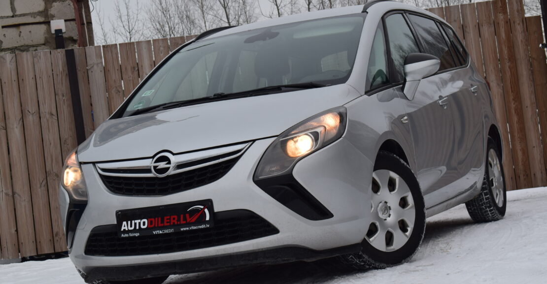 <b>Opel Zafira Tourer 1.4i benzīns 7-sēdvietas. 2012.g Bez Pirmas iemaksas</b>